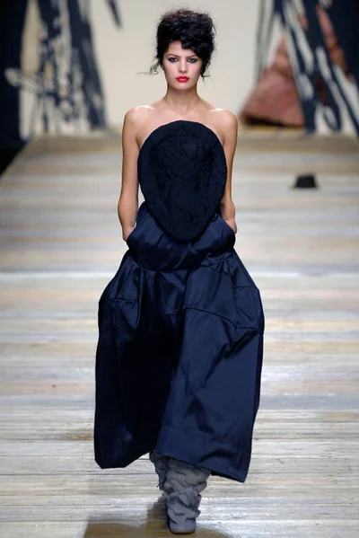 Look 49